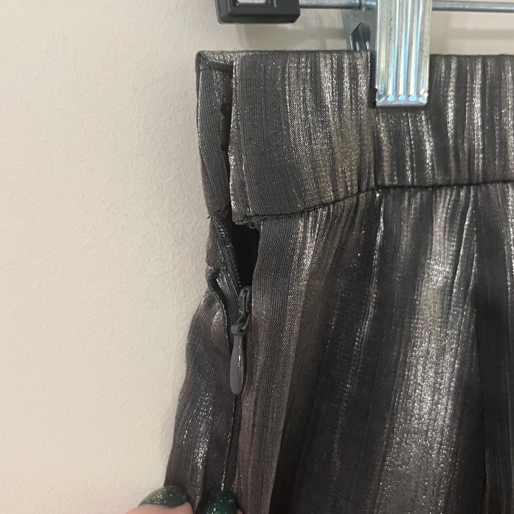 H&M Charcoal Gray Shimmery Metallic Wide-Leg Trousers Size 2 NWOT - Picture 5 of 11